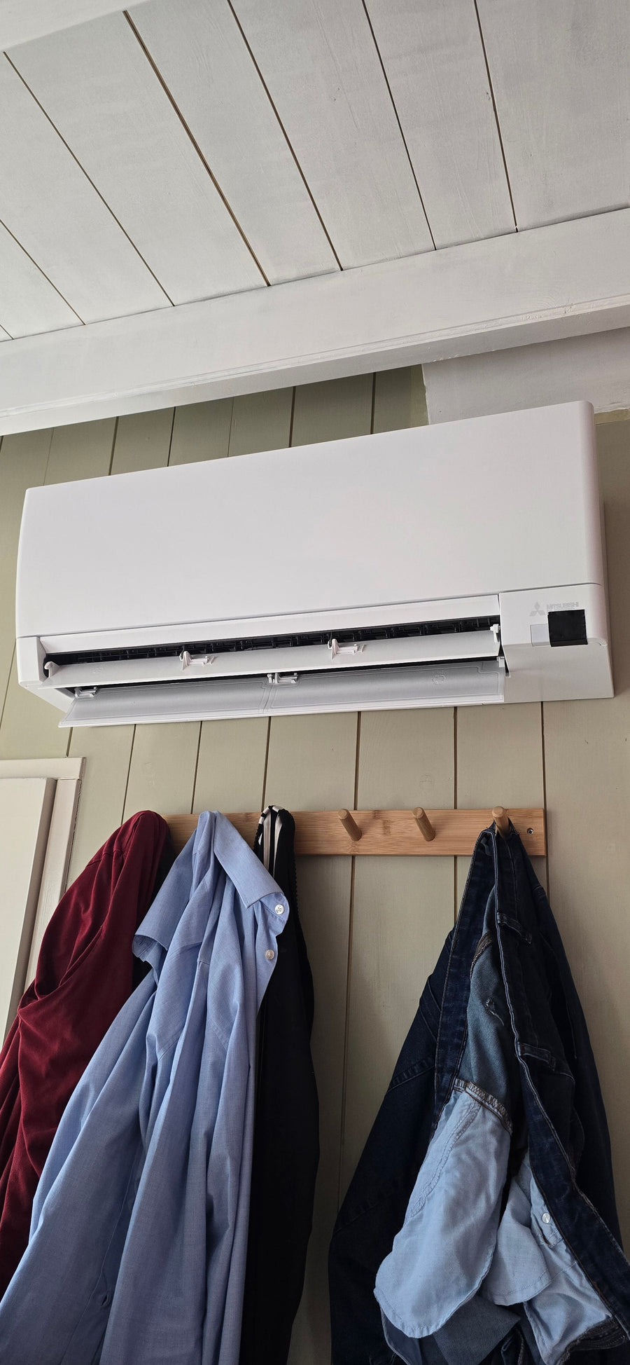 ontmantelen kappen Mitsubishi electric AY