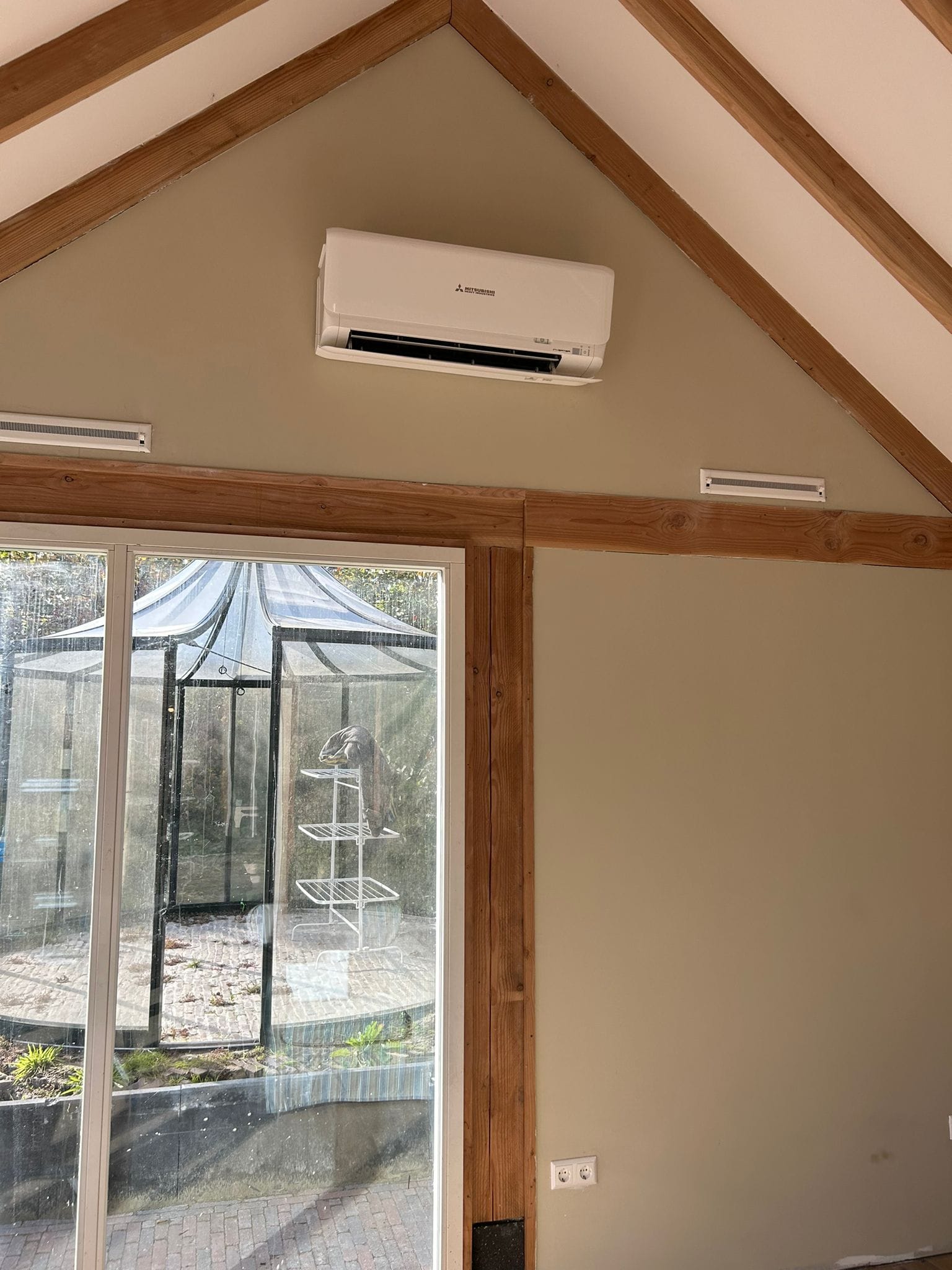 geinstaleerde MHI Hyper inverter 