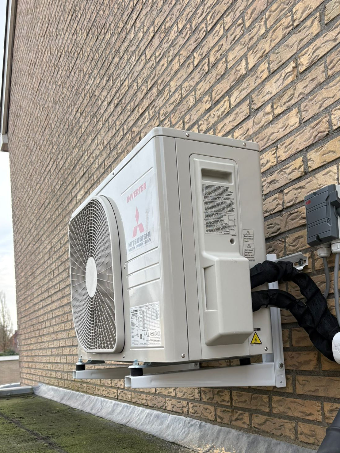 NovaPlus Muurbeugel Buitenunit 450mm - Trillingsvrij tot 160kg